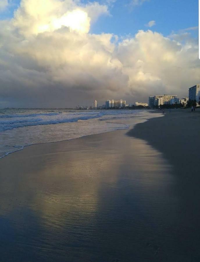 산후안 Beach Front Apt Isla Verde 3 아파트 외부 사진